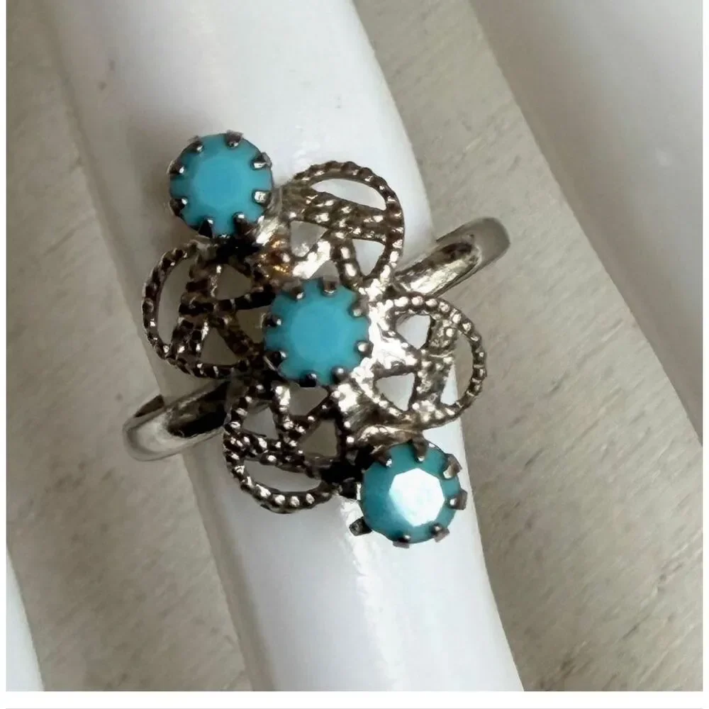 Vintage Adjustable Silver Tone Blue Glass Filigree Ring - Floral Design